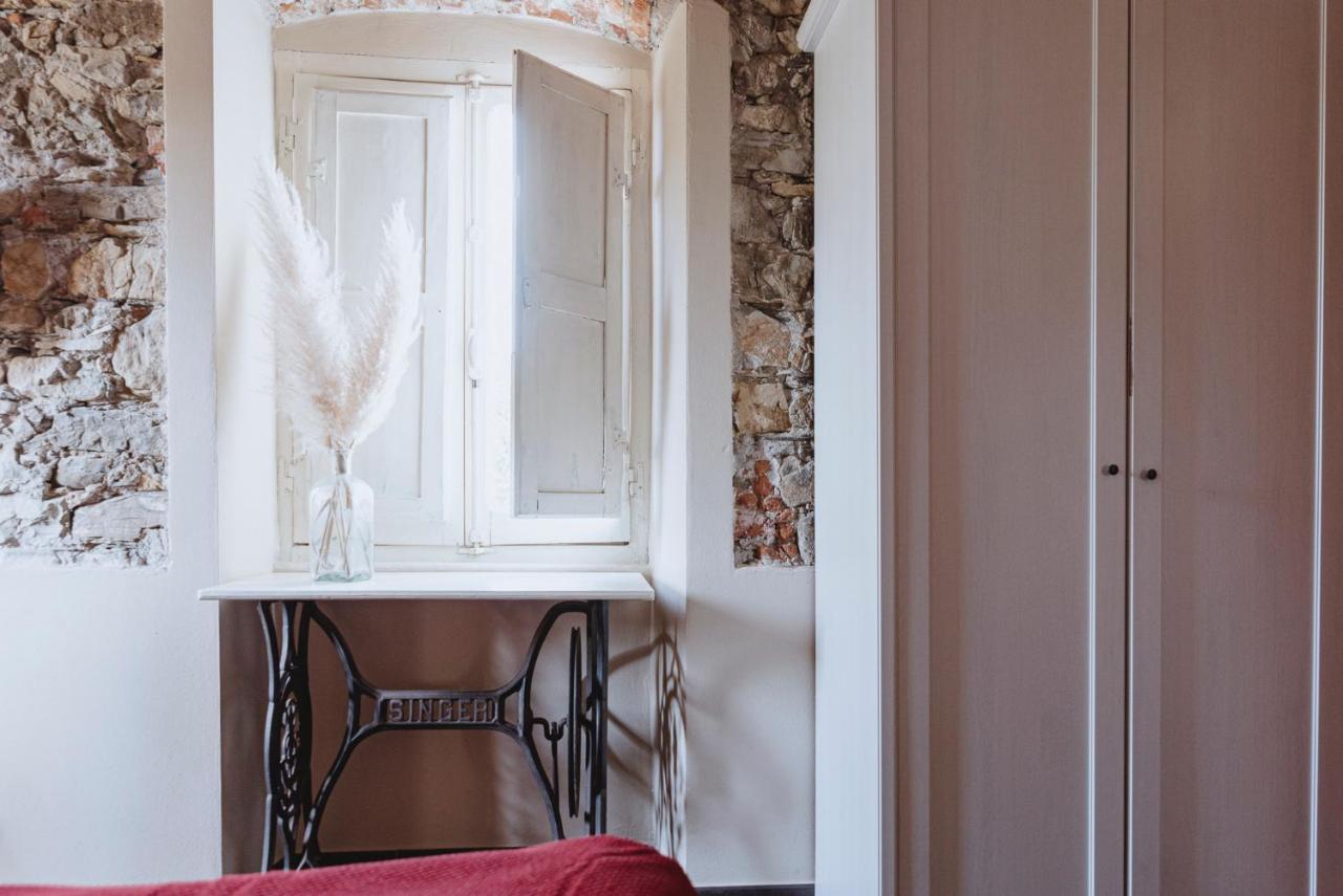 Un Angelo Alla Mia Tavola Sarzana Exteriör bild